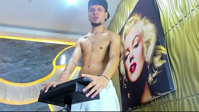 Lucas_hot_20's cam snapshot