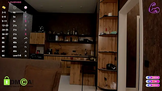 Model_Mike's cam snapshot