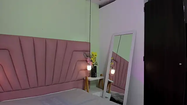 Kim_Luna1's cam snapshot