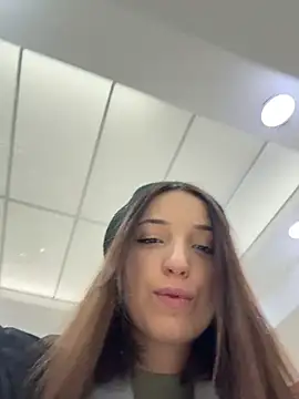 DollyTall live sex cam