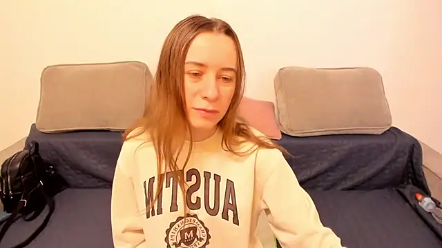 alisaakiss's cam snapshot