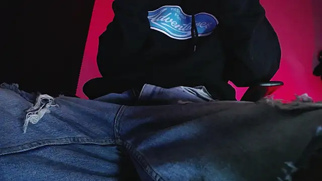 zacwatson_'s cam snapshot