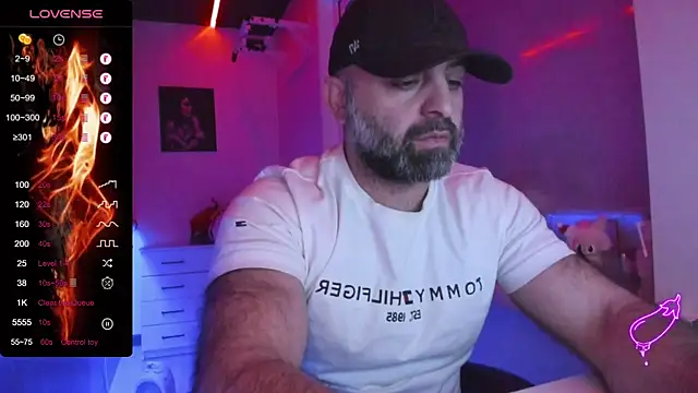 HAIR-MAN's cam snapshot