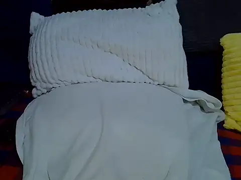 Soft_gal12's cam snapshot