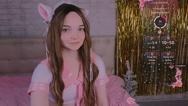 AnimeAlica18's cam snapshot