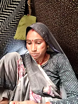 lodhi8080's cam snapshot