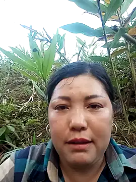 sary-hot2x live sex cam