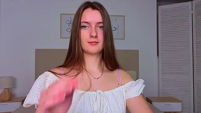 Blush_flowwer's cam snapshot