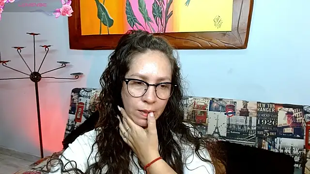 naihroby's cam snapshot