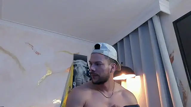 bakersboyssexys's cam snapshot