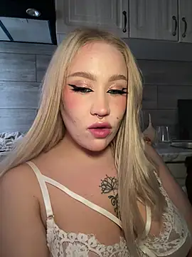 RollDolls's cam snapshot