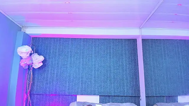 LeaMoreau22's cam snapshot