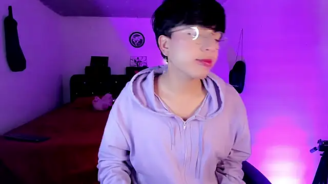 AnggelONfiree live sex cam