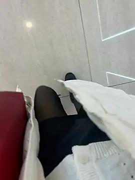 yimisun01 live sex cam