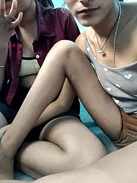 Lesbians_NO1 live sex cam