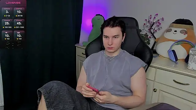 Vincent_Strong live sex cam