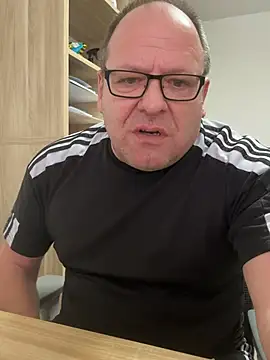 coupleLatinaLovers live sex cam