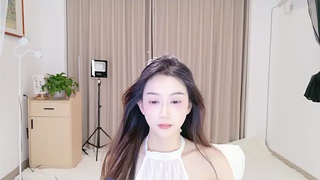 Dancing-Coco12 live sex cam