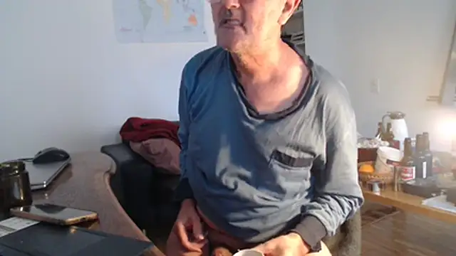 silvio-aus-luzern-CH live sex cam