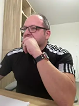 coupleLatinaLovers's cam snapshot