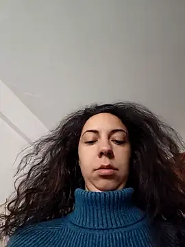 naughty69curls's cam snapshot