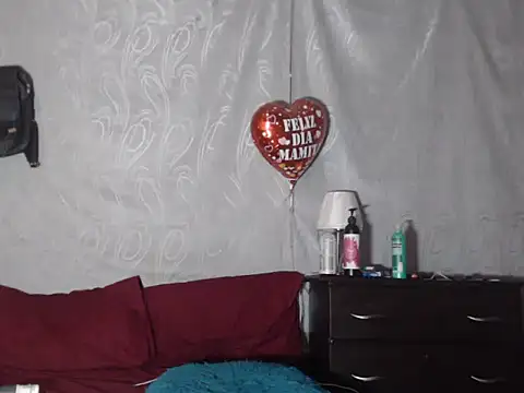 CataleyaRosee's cam snapshot