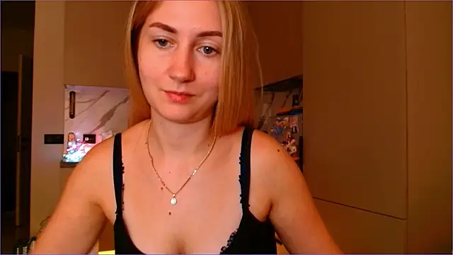 BluueSilk's cam snapshot