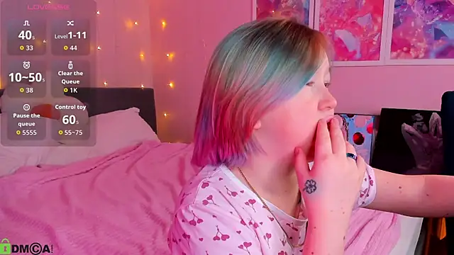 Sara_Robinson's cam snapshot