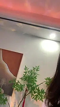 zhizhinaigai's cam snapshot