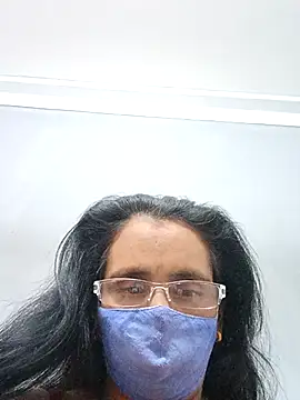 sanjana077's cam snapshot