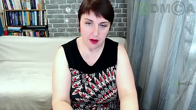 Rainbow_lady's cam snapshot