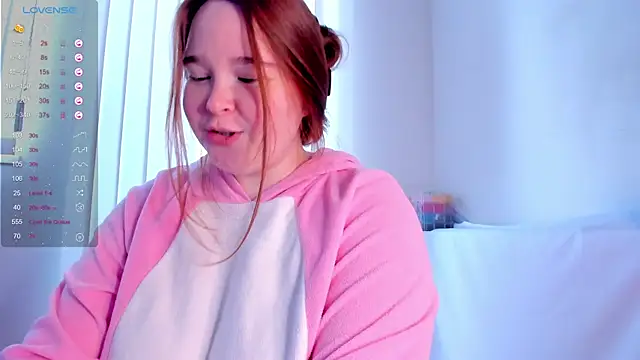 DebbieWoood's cam snapshot