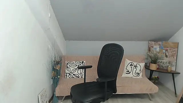 BrendaSkye's cam snapshot