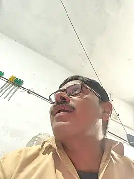 Srmotrs's cam snapshot