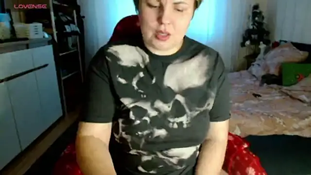 Mari_77777's cam snapshot