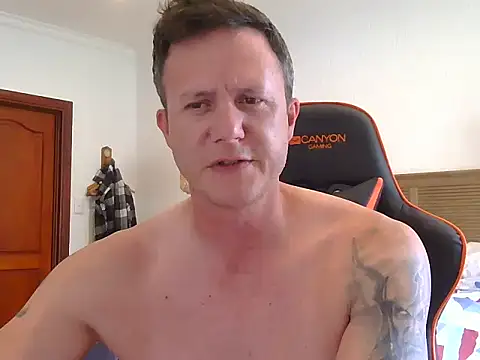 TroyDieselXXX's cam snapshot