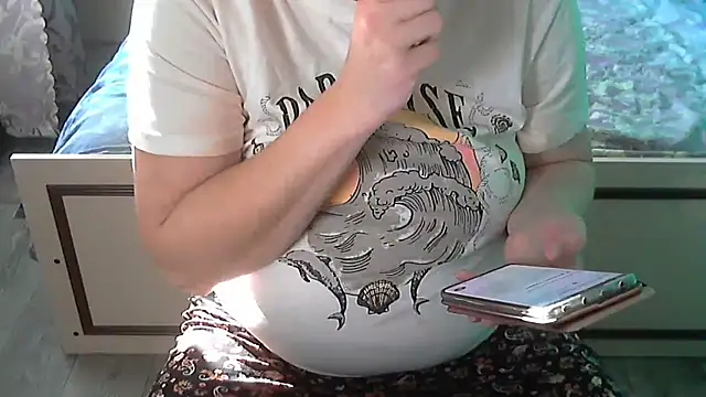 milfUkrainka's cam snapshot