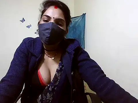 Shivani-Gupta's cam snapshot