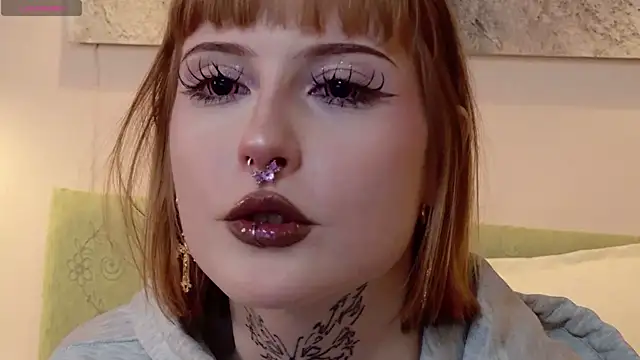 MilkMeSoftly's cam snapshot