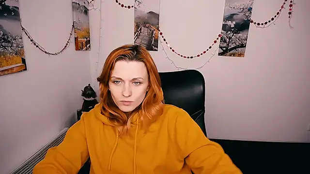 PeppyMia's cam snapshot