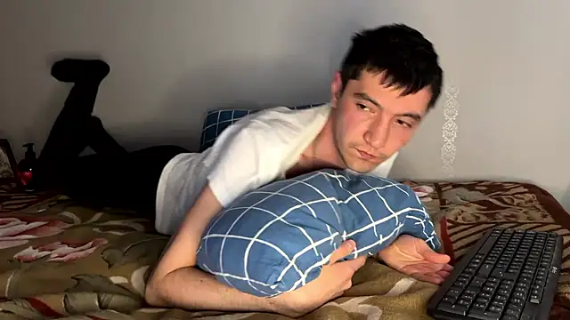 mr_jeicob's cam snapshot