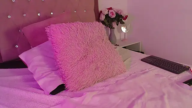 AnnadirtyXo live sex cam