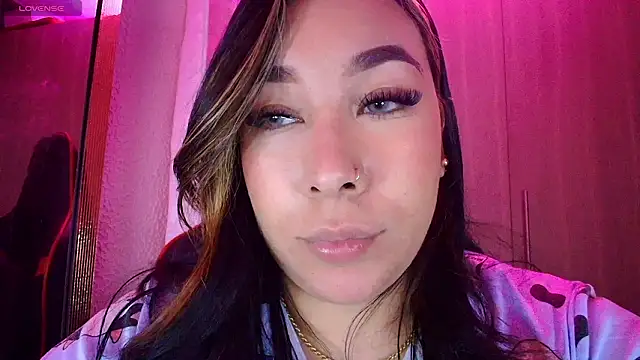 leahtemptation3's cam snapshot