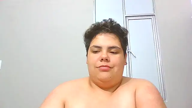 Hailey_Curvy's cam snapshot