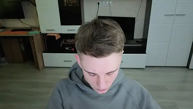 angryzan's cam snapshot