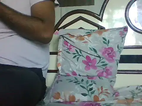 ursexslave175's cam snapshot