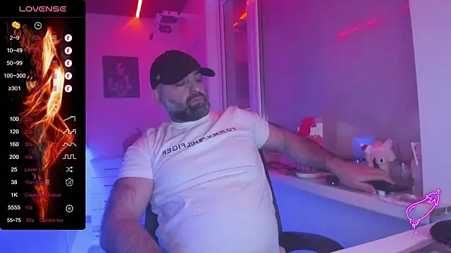 HAIR-MAN's cam snapshot