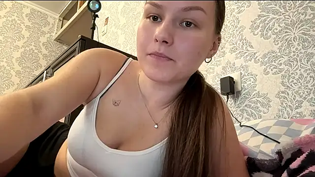 LindsayBlackshire live sex cam