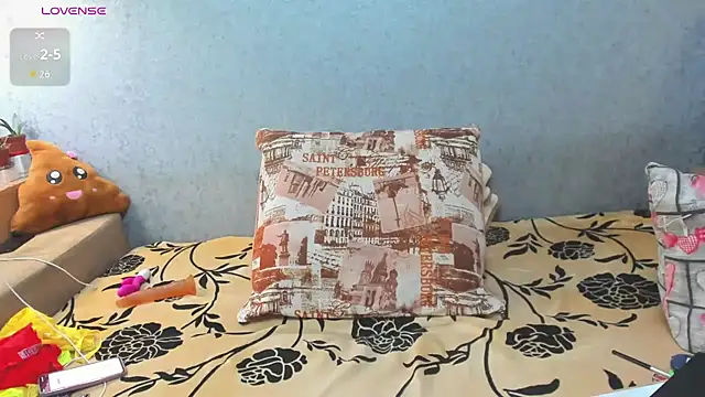 Blondy_milff_sweety live sex cam