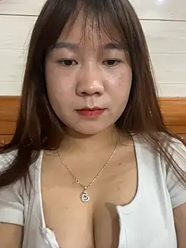 Liness101 live sex cam